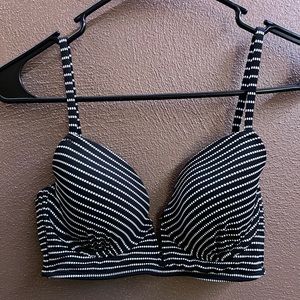 Wire cup swim top